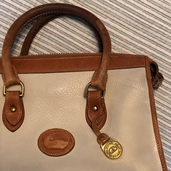 Dooney & Bourke Handbags - VINTAGE DOONEY & BOURKE